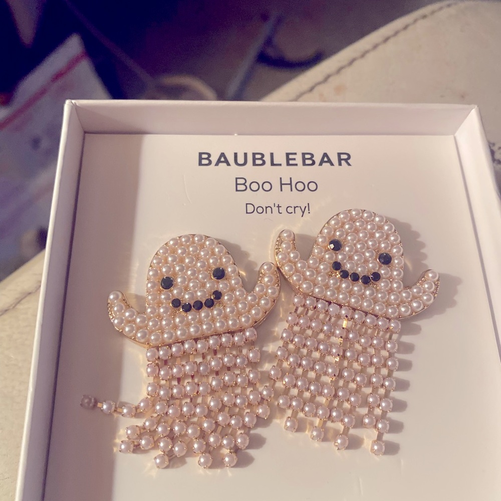 Halloween ghost earrings real pearls beautiful